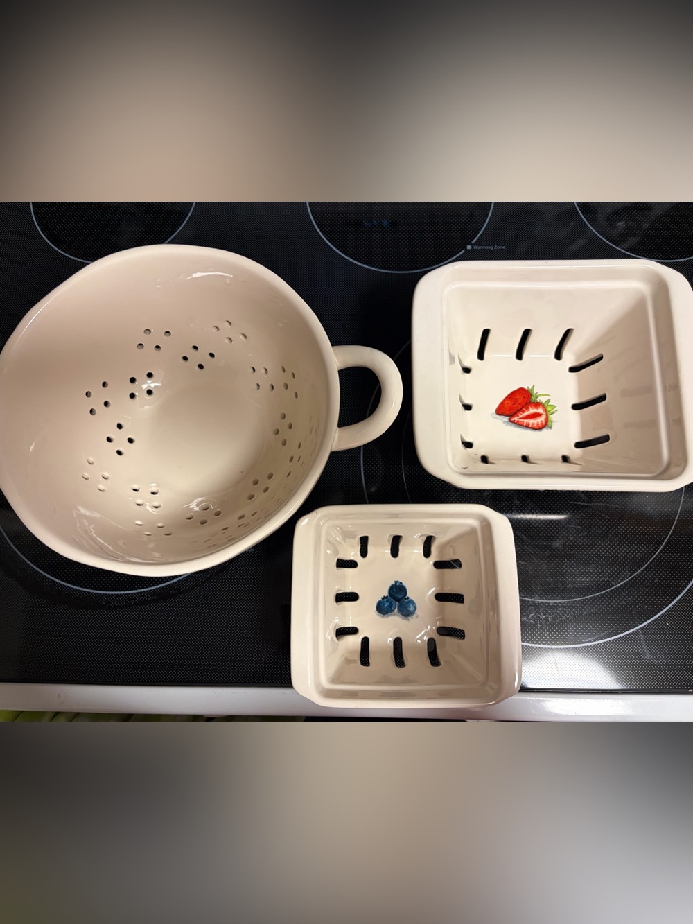 3 piece Rae Dunn ceramic fruit baskets and colander
